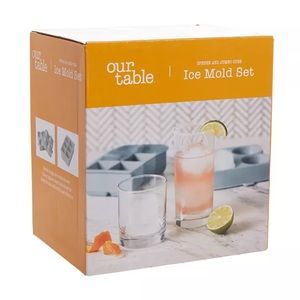 New in Box Sphere & Jumbo Cube Ice Mold Set